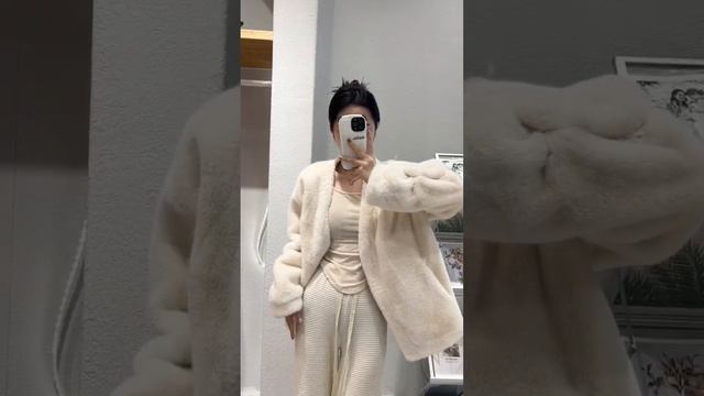 VETYYVER🕊️ - женская одежда, аксессуары, г. Москва #shorts