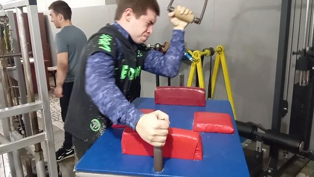 небольшая тренировка на на боковое давление