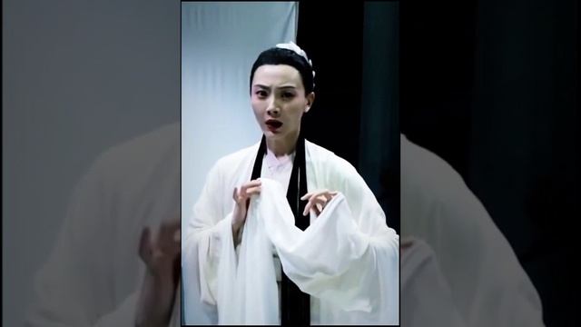 А до Нового Года осталось уже...