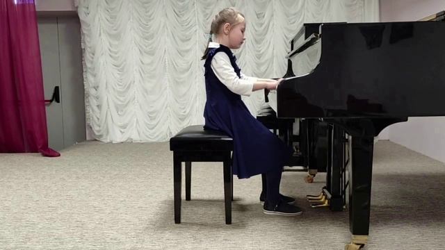 Молодцова Наталия, 7 лет  А.Диабелли Рондо