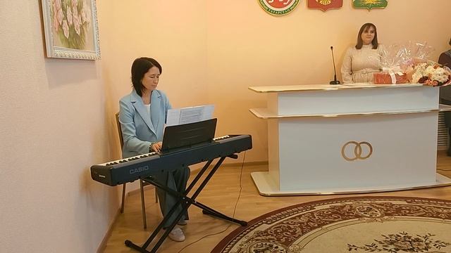 В Кайбицах состоялась церемония передачи капсулы с огнем семейного очага