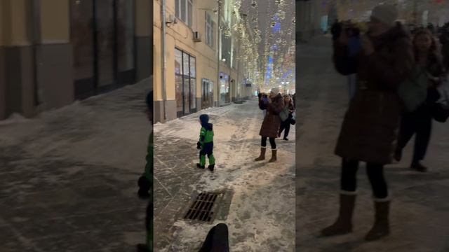 Спела на улице 🎉