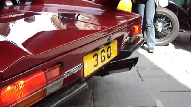 De Tomaso Pantera