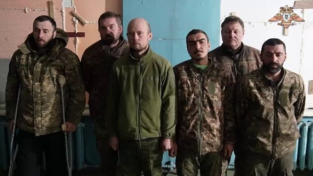 В Курахово после"Урагана"военные ВСУ массово сдались в плен .В г. Курахово противник несёт огромные