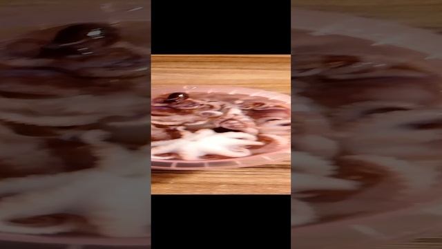 ПОТОМ Я ПОНЯЛ ЧТО ЭТО НЕ ОЧЕНЬ...