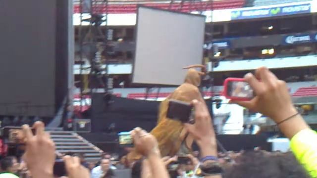The Black Eyed Peas BEP México - Estadio Azteca - 2 de octubre 2010 Parte 1 / 12 HD