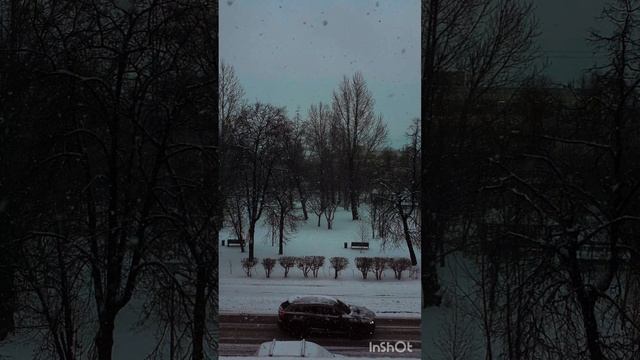 немного снега ❄️❄️❄️🌨🌨🌨😊 #снег #москва