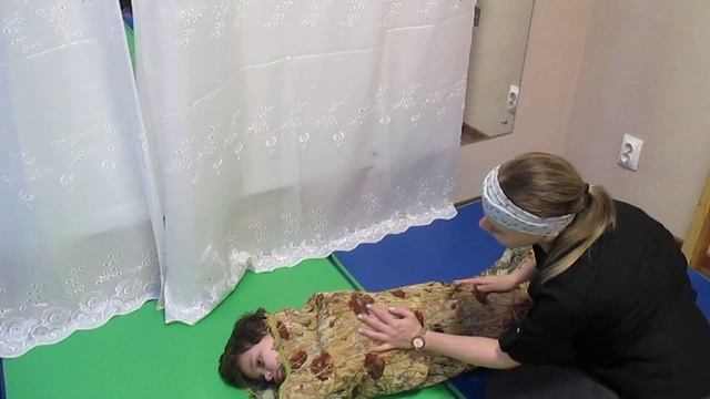 Занятия с ребёнком. Аутизм. Телесные практики.