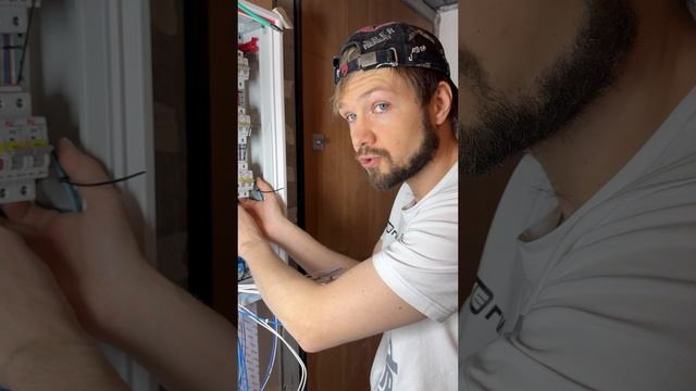 Установка блока питания в электрощит