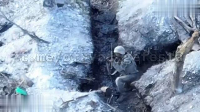 🔞 Не прогуливайте стрельбы!  Бандеровский рэмбо явно получал двойки на стрельбах, сделав из обла...