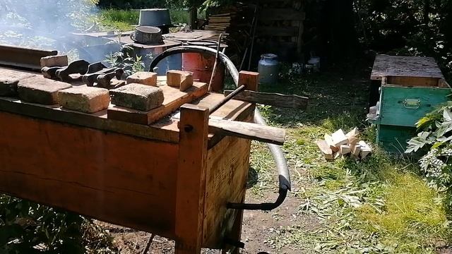 Пасека на Алтае. Быт на пасеке.