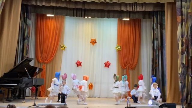 1000027935.mp4