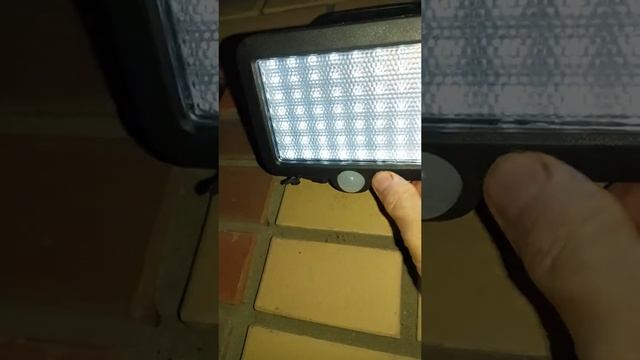 Отзыв №6 ⭐⭐⭐⭐⭐ - Уличный прожектор муляж камеры на солнечной батарее AG Smart