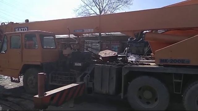 Кран Като Контейнера