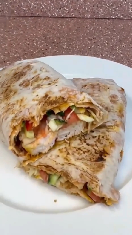 Вкусная и быстрая ШАУРМА...🌯😋