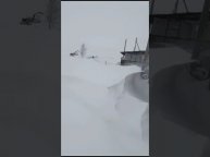 В Мелекесском районе снег полностью замел дороги к селу Тинарка.