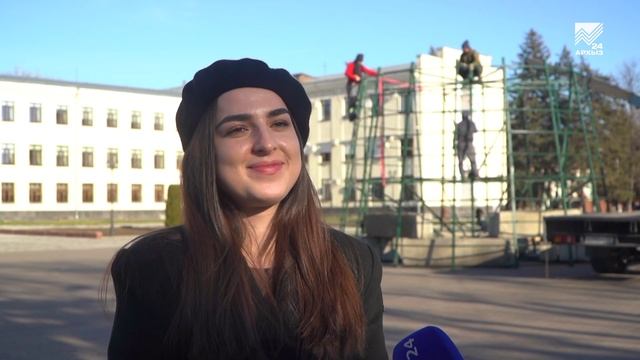 БЗ+СХ Ждать уже недолго, скоро будет елка на площади 10-12-24