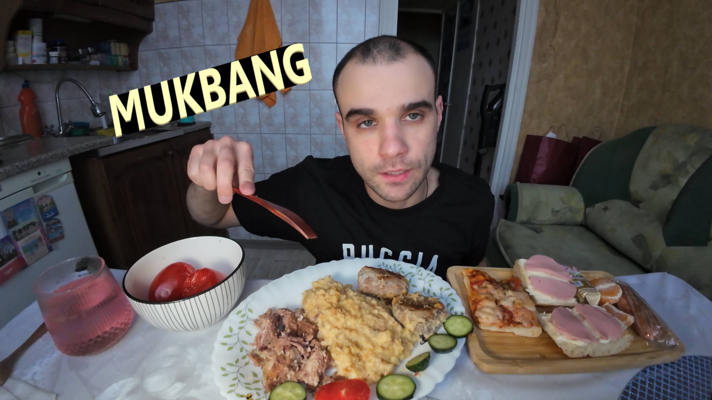 МУКБАНГ ПЮРЕ / КОТЛЕТЫ / ТУШЕНКА / БУТЕРБРОДЫСЫРОК ГЛАЗИРОВАННЫЙ/ ПРЯНИК / EATING MUKBANG ASMR АСМР