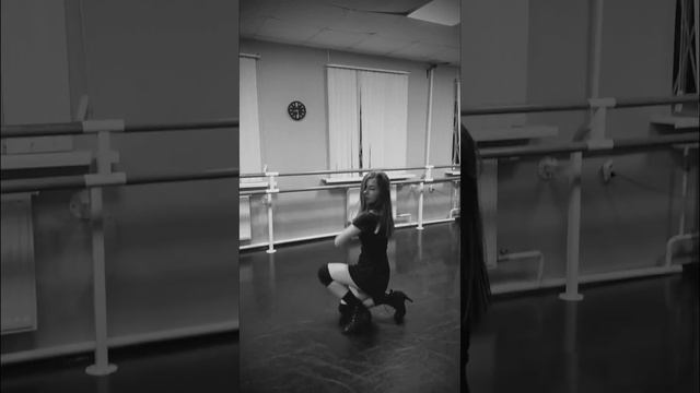 High heels/ Lady dance