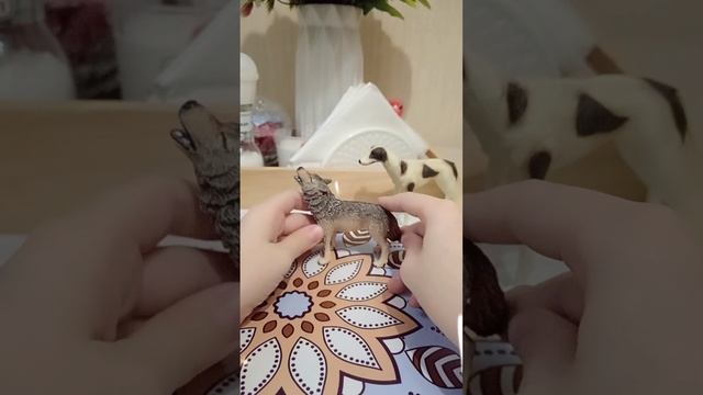 РАСПАКОВКА  ФИГУРКИ ВОЛКА.!#ТВ БОРЗАЯ