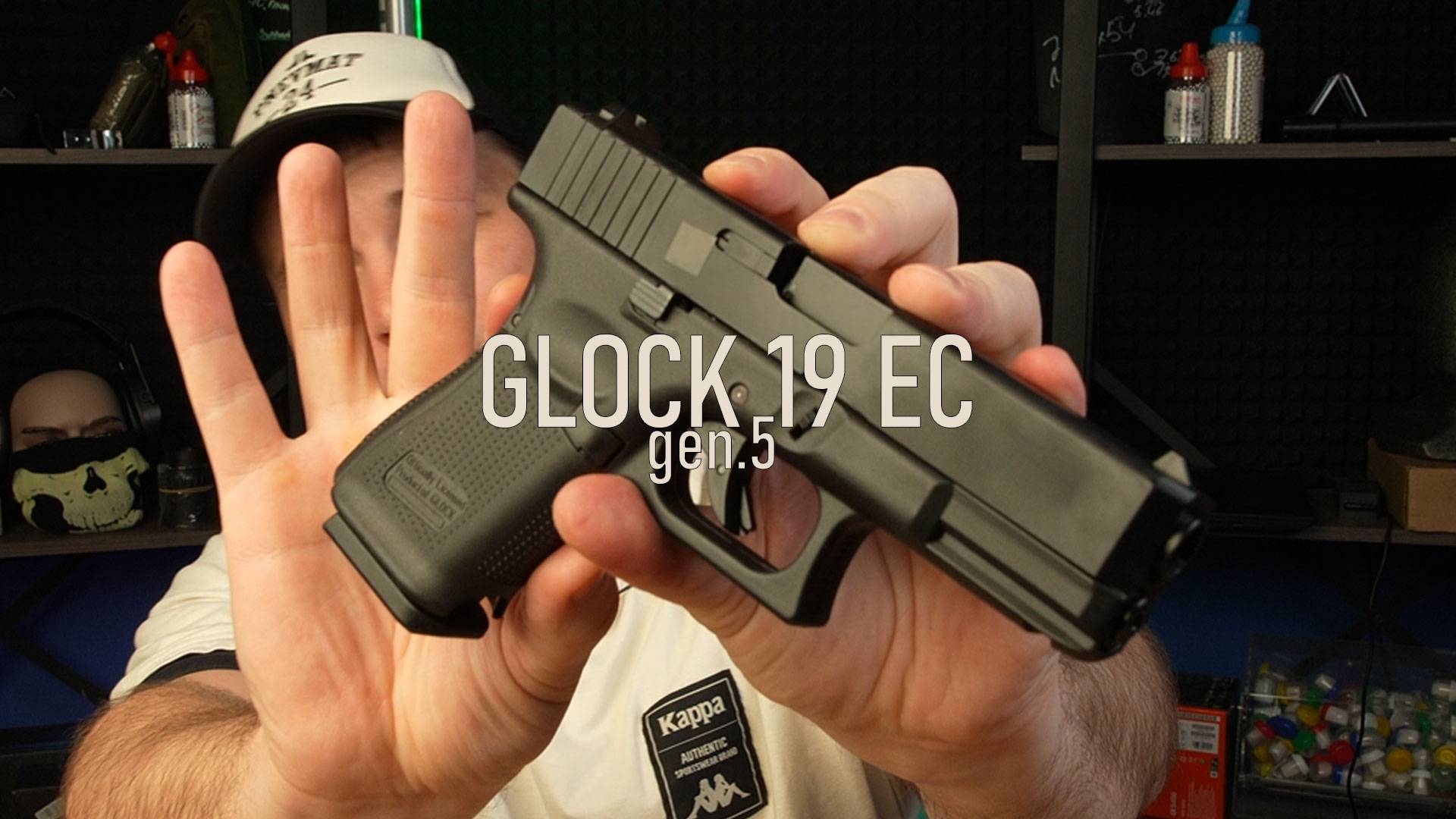 Страйкбольный пистолет East Crane Glock 19 Gen.5 GBB Black (EC-1303-BK)