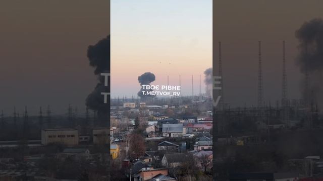 ‼️💥🏴☠Кадры ударов по объекту в Ровно и пролёта крылатых ракет к целям .