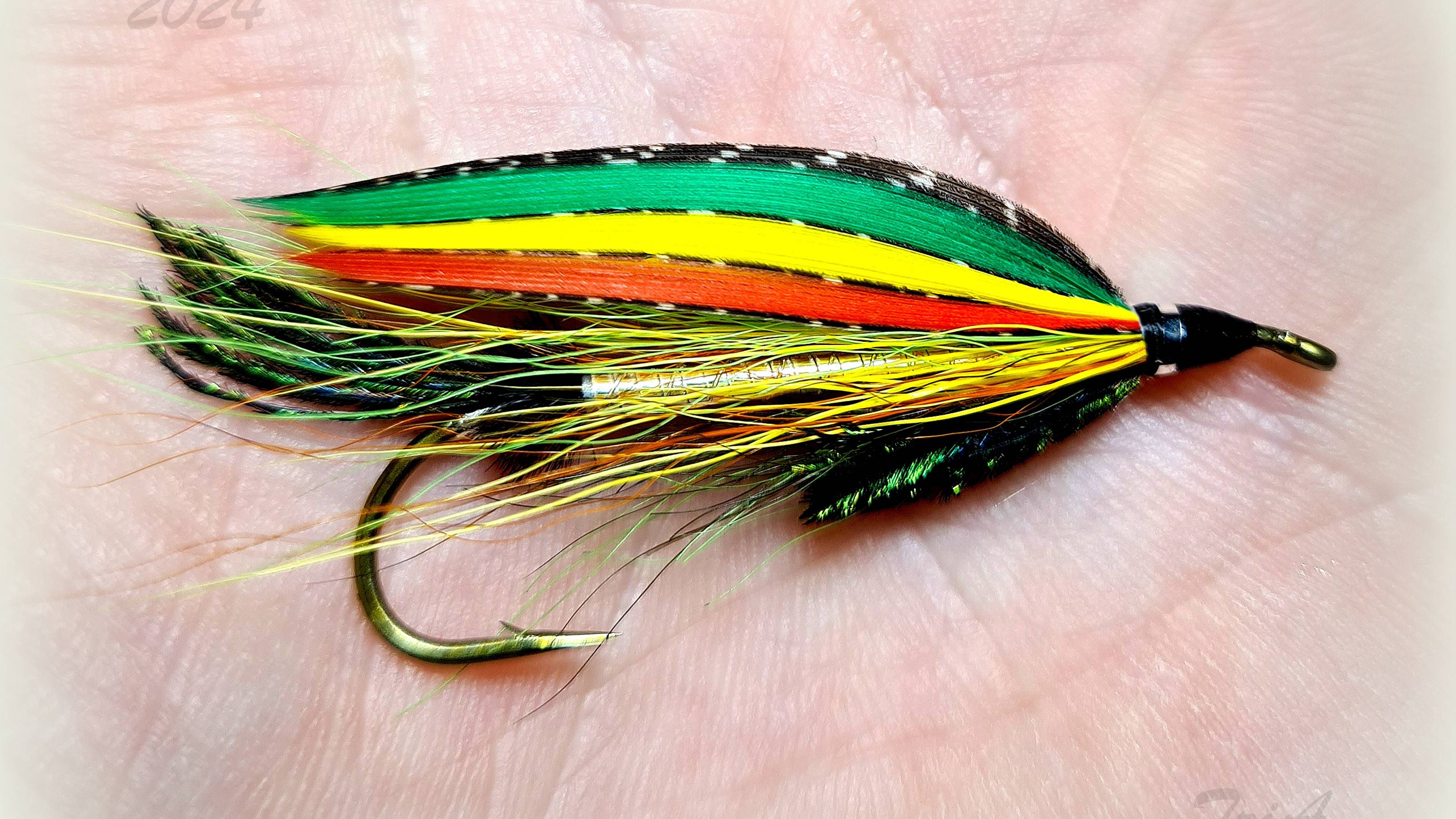 Salmon Streamer