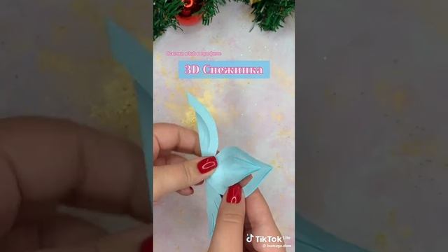 3D снежинка из бумаги