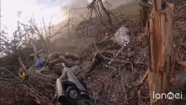 ВСУшник подорвал гранатой собственного побратима во время попытки штурма окопов...