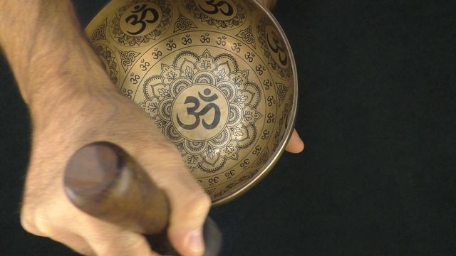 Поющая чаша Бутанская 20 см, Фа 172 Гц, Си 498 Гц