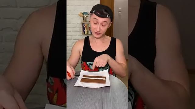 Когда мама принесла ВКУСНЯШКИ)