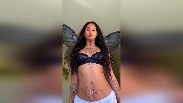 Tik Tok Girls Tattoo Shorts
Тик Ток Девушки С Татуировками