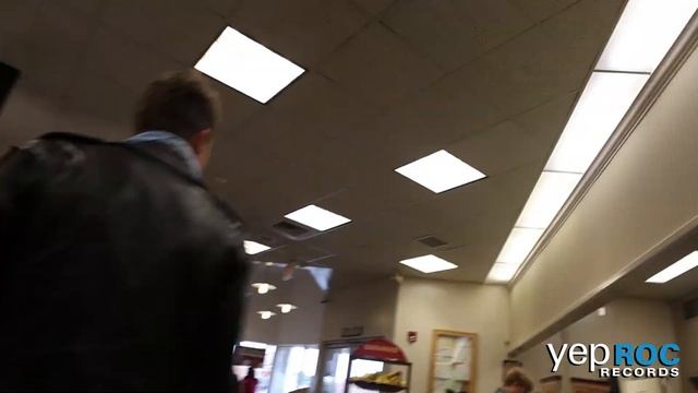Jukebox the Ghost - Fall 2012 Tour Diary #14 - Freddie Mercury Walrus