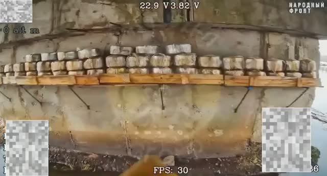 Уничтожение заминированных мостов при помощи FPV