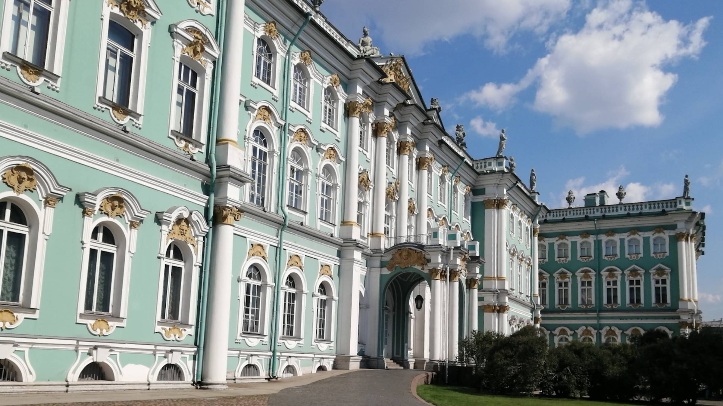 Традиционные цвета Санкт-Петербурга