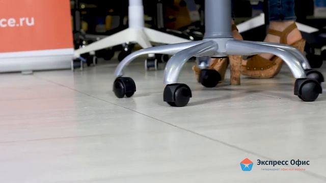 Обзор офисного кресла Chairman 696 Silver