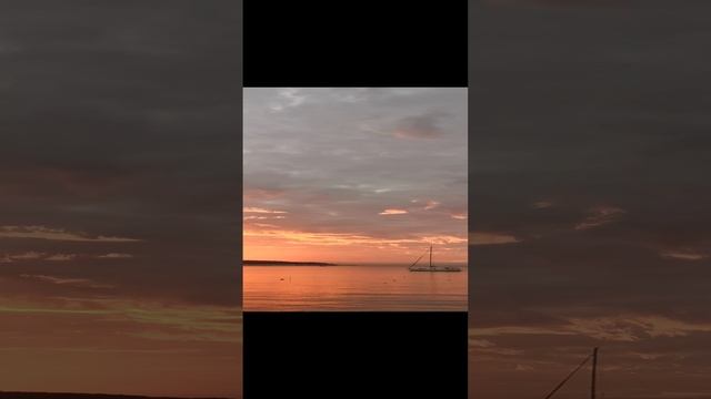 Закат в Геленджике.