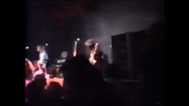 01 Two first songs at After Eight 1988-09-16