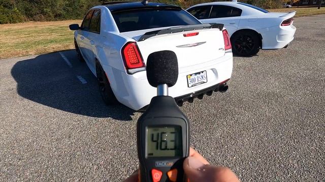 DODGE CHARGER R/T EXHAUST VS CHRYSLER 300S EXHAUST COMPARISON PT. 2