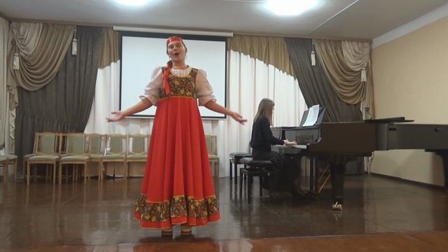 Р.н.п. Ох девчата, нас тут восемь в обр. И. Руденко исп. Христич София 12 лет