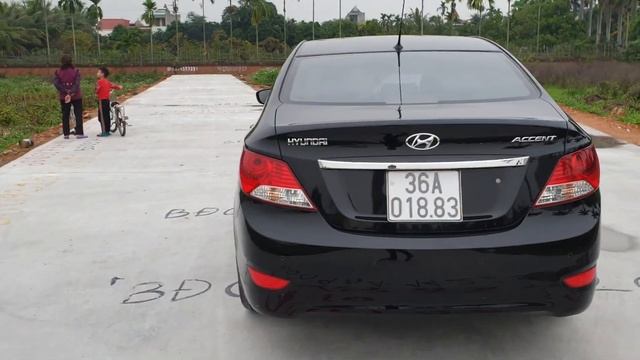 1 chủ giáo viên sử dụng,xe đẹp nhất nhì miền bắc thì chỉ co Accent 2011 Mt nhập khẩu lh0984675765