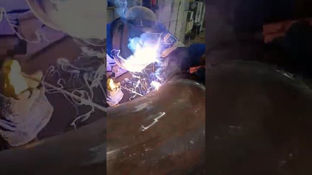 Сварка отвода #сварщик #сварка #сваркатруб #welding #электрод #welder