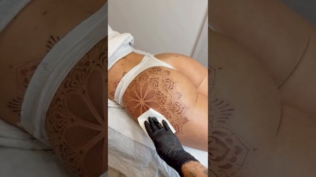 Автор Abigail Louise Rawlings
