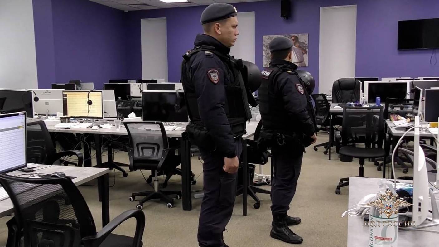 Полицейские пресекли деятельность кол-центров, задействованных в международной схеме мошенничества