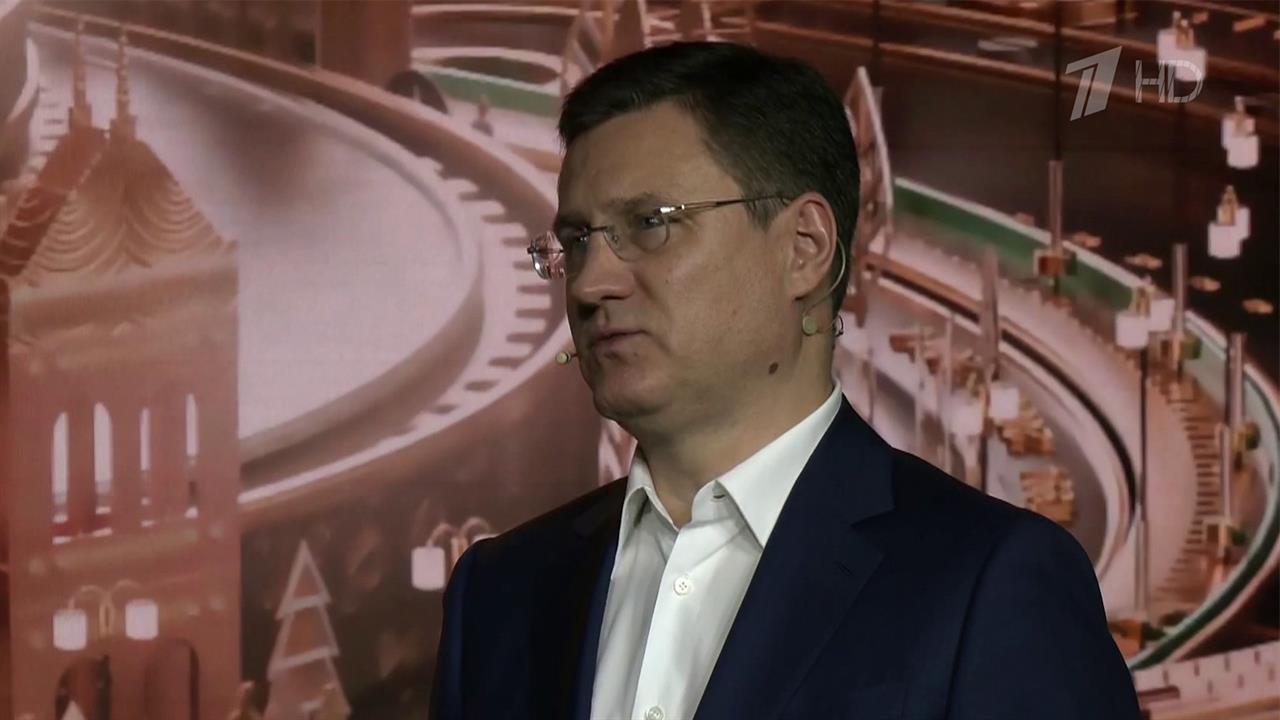 Российская экономика нуждается в 1,5 миллионах специалистов, сообщил вице-премьер Александр Новак