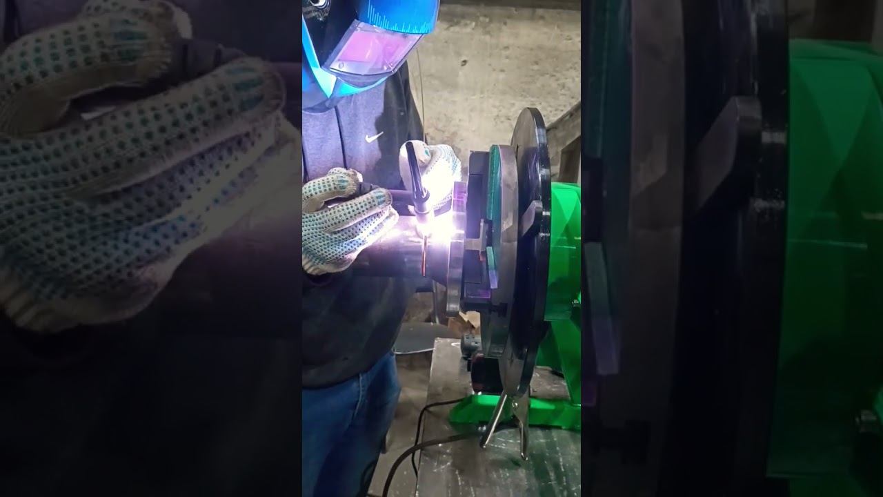 Аргонодуговой сварной#сварщик #сваркатруб #welding #welder #tig
