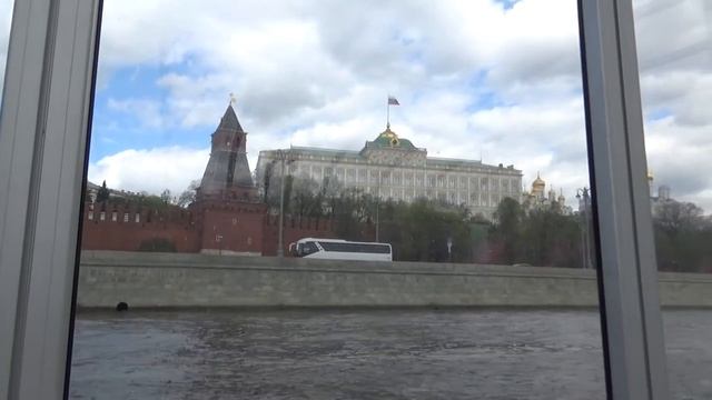 Путешествие в Москву