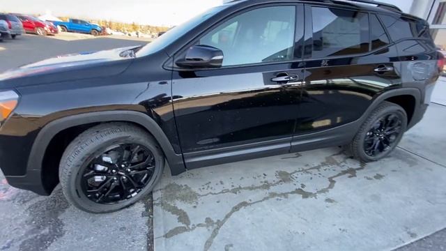 Black 2022 GMC Terrain SLT Review Calgary AB - Wolfe Calgary