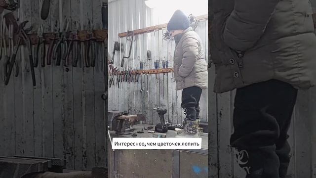 Что лучше садик или работа? 😅😅😅