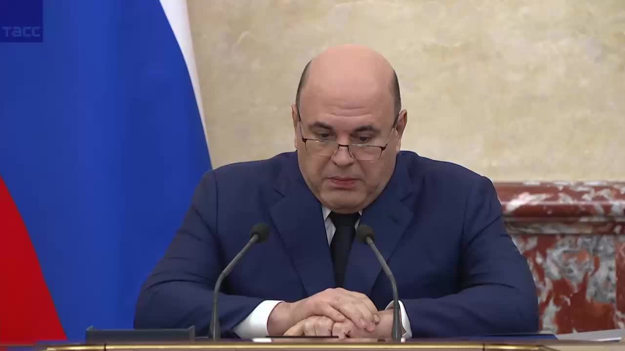 Мишустин проводит заседание правительства